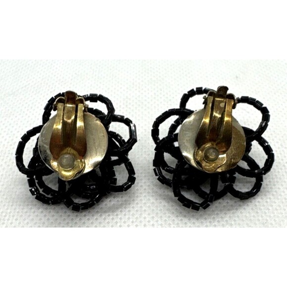 Vintage Black Beaded Flower Floral Clip-On Earrings 1960s Retro Seed Bead - Picture 4 of 8
